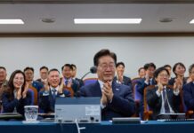 South Korea test-flies its first domestically developed hypersonic weapon