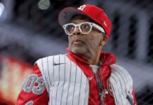 Spike Lee held back in wild fan altercation before Yankees-Red Sox Game 2
