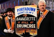 Thousands of people gather in support of Drumcree Orangemen