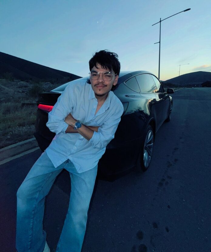 beloved-twitch-streamer-komanche-died-146619258.jpg