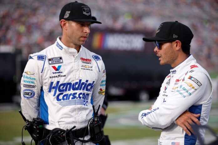 crew-chief-cliff-daniels-kyle-.jpg