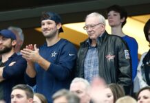 Jerry Jones exalts Tony Romo after drunk driving arrest, CBS exit: No one ‘has a better future’