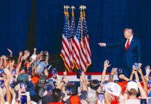 Hecklers interrupt Trump Texas rally multiple times