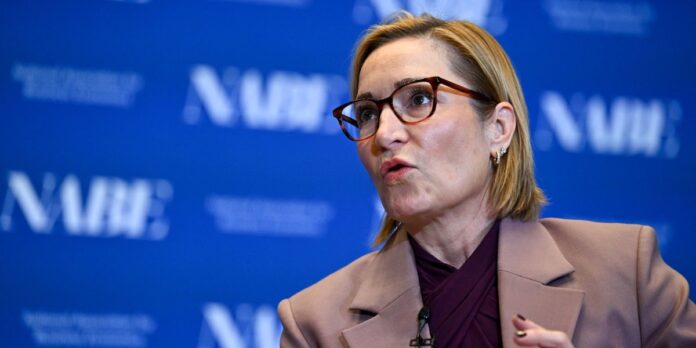 ellen-zentner.jpg