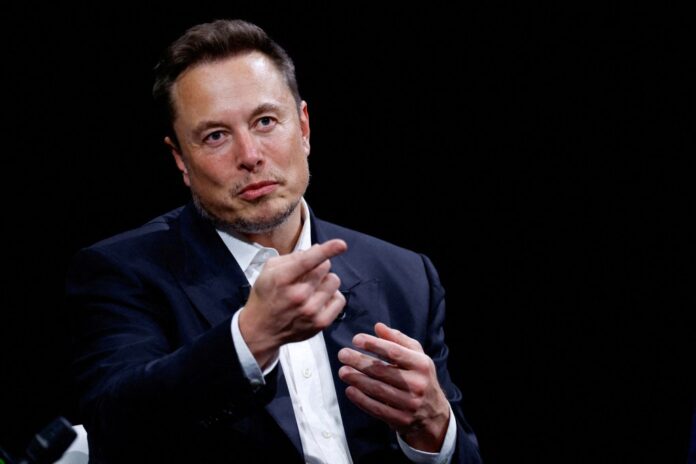 elon-musk-chief-executive-officer-145872546.jpg