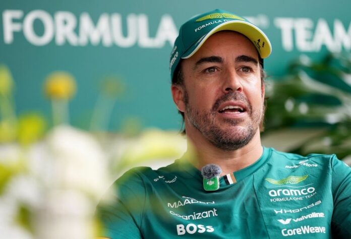 fernando-alonso-aston-martin-r.jpg
