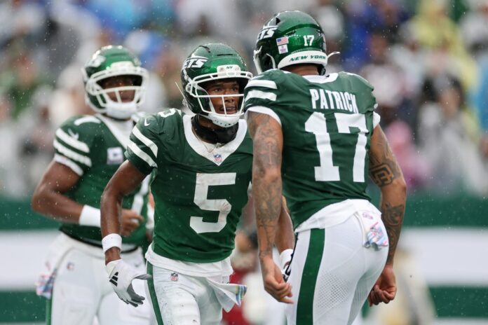 garrett-wilson-5-tim-patrick-144660094.jpg
