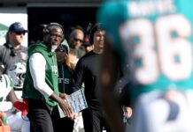 Jets takeaways, report card from NFL Week 7 loss to Dolphins