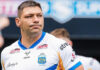 Legendary Leeds Rhinos winger Hall retires