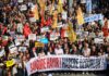 Thousands rally in Turkiye over journalist arrests, media shutdowns