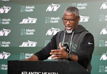 Aaron Glenn to square off vs. familiar face in Jets-Bears clash
