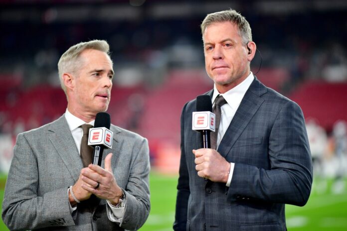 joe-buck-troy-aikman-look-5274948.jpg