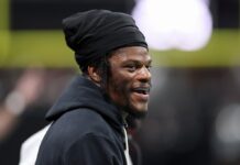 Lamar Jackson leaves door open for Week 7 return against Bengals