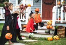 Halloween candy sales off to slow start as chocolate prices soar, consumers struggle with living costs