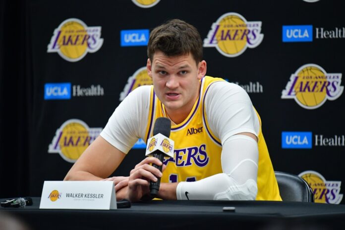 los-angeles-lakers-player-walker-142936638.jpg