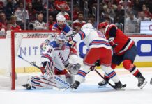 Igor Shesterkin exits game in Rangers injury nightmare
