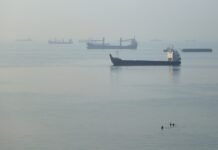 Oil prices jump 5%, pushing Treasury yields higher and stocks lower as Iranian attacks disrupt tanker traffic