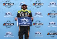 NASCAR Cup Phoenix starting lineup: Ryan Blaney on pole, Kyle Larson struggles