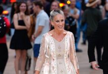 Sarah Jessica Parker’s Colossal Braid Is Straight Out of a Fairytale — Photos