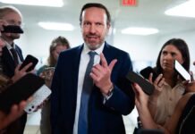 Dem senator who demanded Saudi accountability over Khashoggi meets with crown prince, pushes Palestinian state