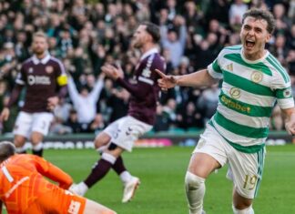 Celtic step up, Rangers slip up as Hibs’ woes continue under Reedijk