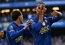 Henderson stars as Chelsea thrash Bournemouth