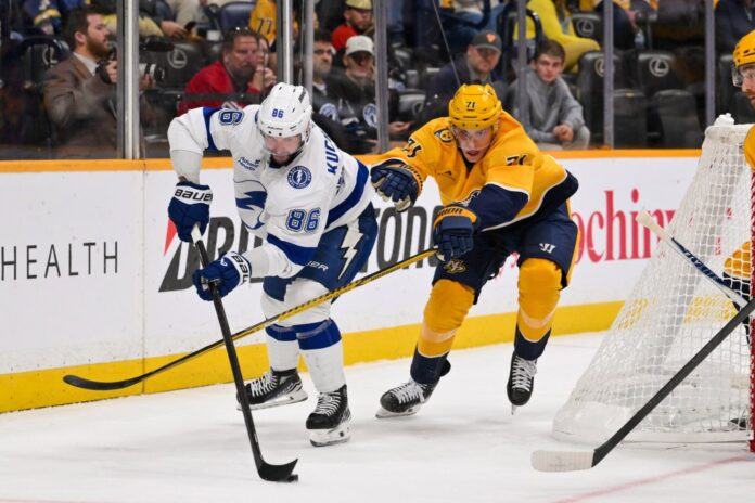 tampa-bay-lightning-right-wing-147113813.jpg