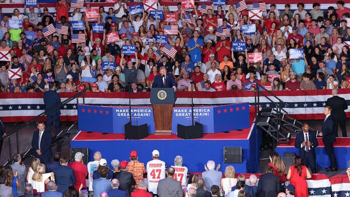 trump-mobile-alabama-rally.jpg