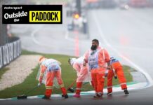 Sepang F1 marshal steals the show during Bahrain GP delay: “Absolute icon”